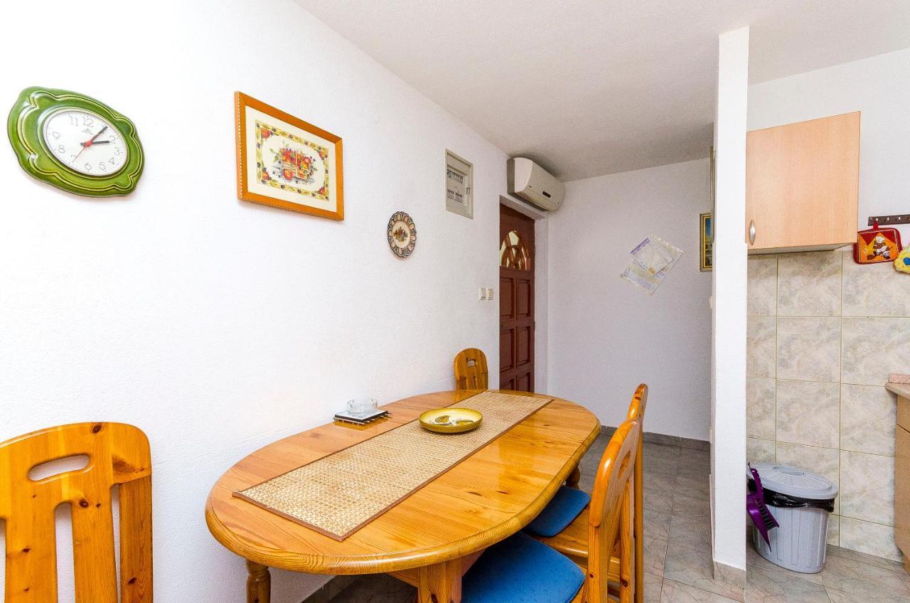 Apartments Marijana Trogir Eksteriør bilde